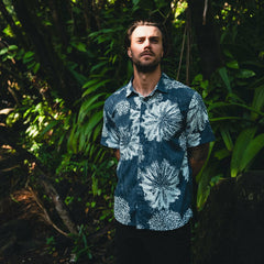 Bless Up Button Up Shirt in Navy Pukpulko