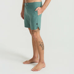 Chiller Scallop Boardshorts in Slate Green