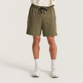 Serrano 7" Active Stretch Shorts in Military