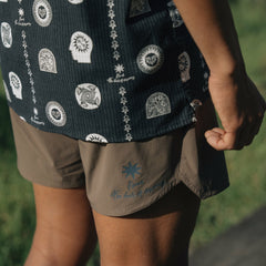 Alta 5" Shorts in Faded Brown