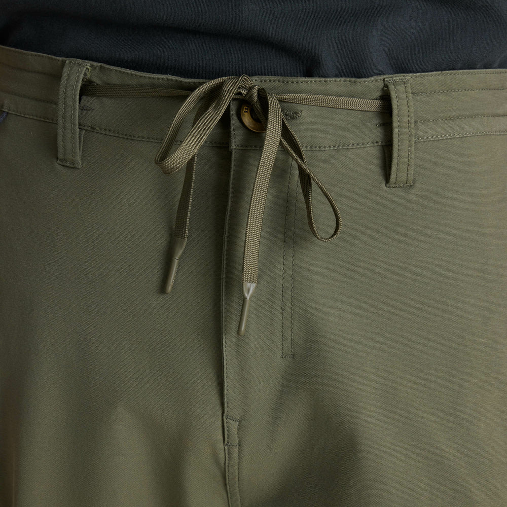 Layover Pro Traveler Pants in Military