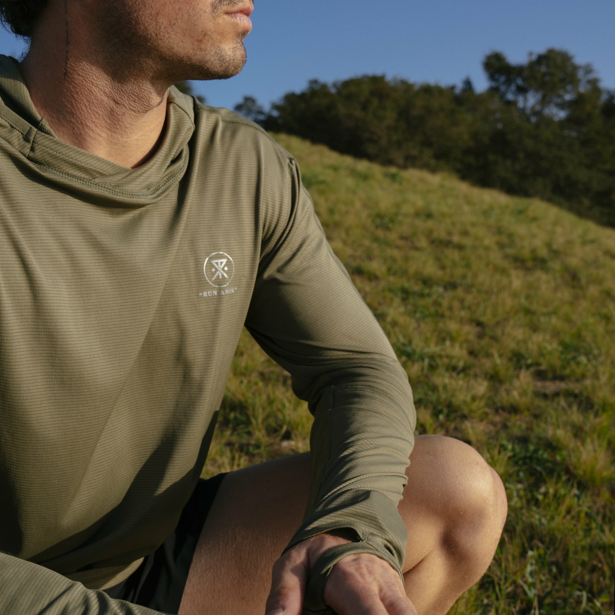 Alta Elite Trail Hood in Light Military