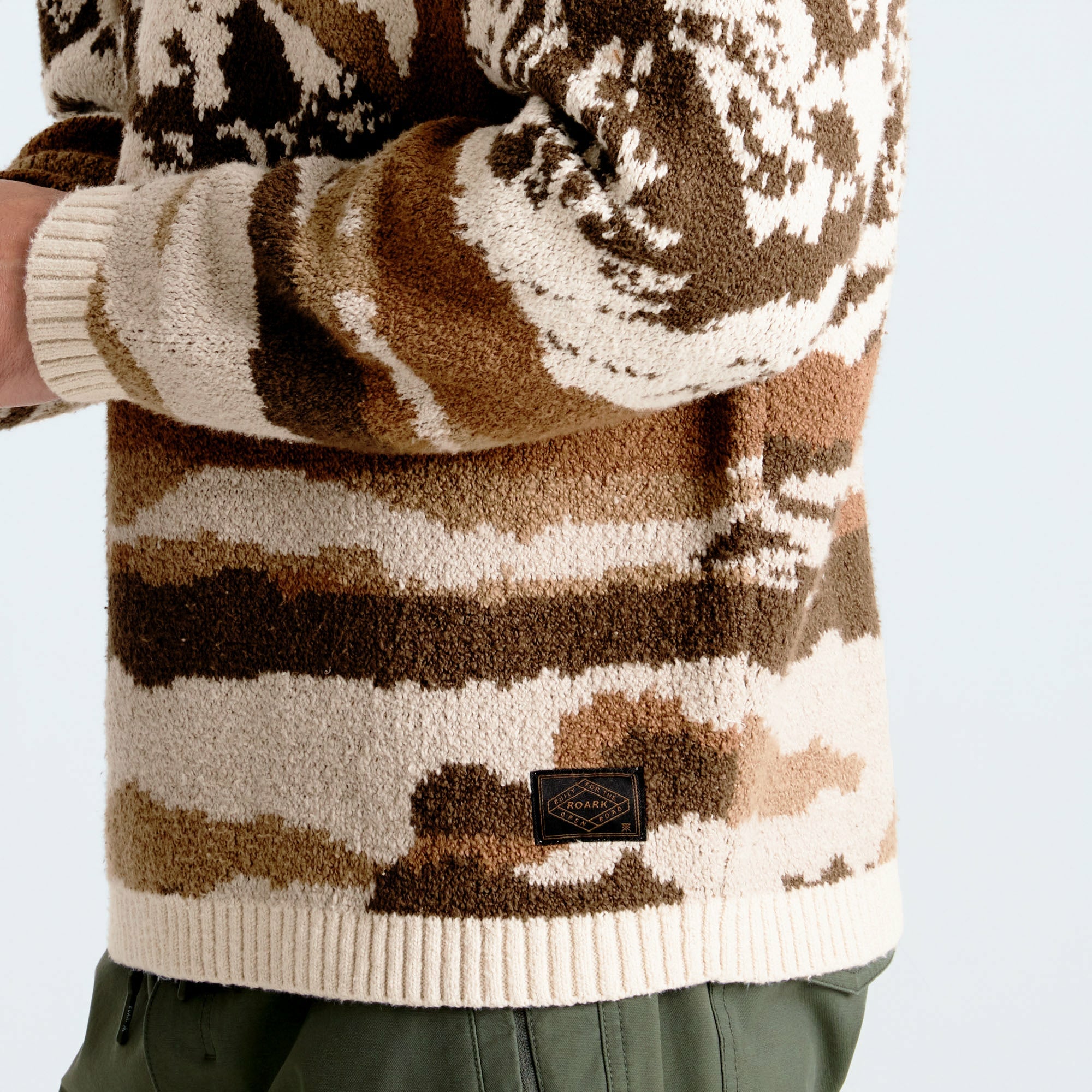 Tierra del Sur Sweater in Khaki