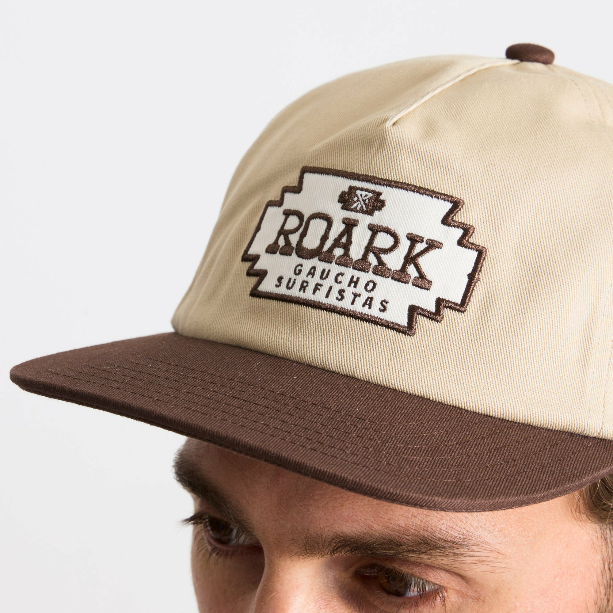 Venture Strapback Hat in Fossil