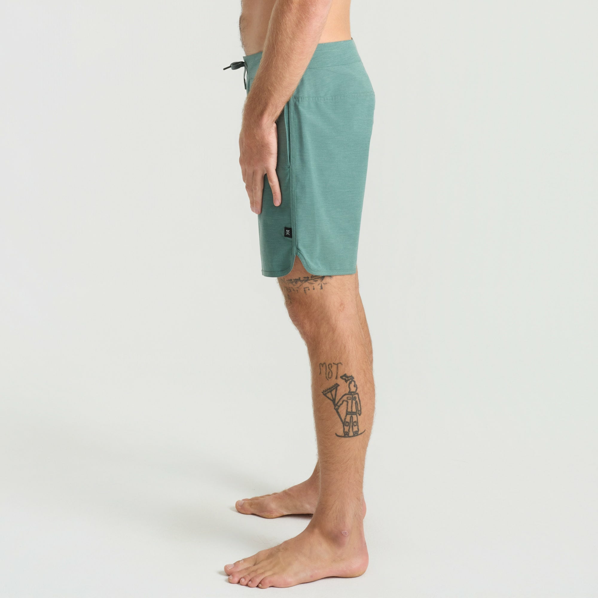 Chiller Scallop Boardshorts in Slate Green