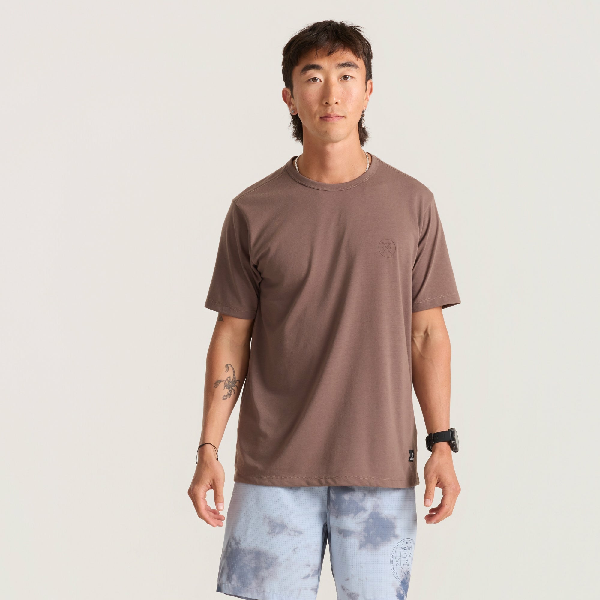 Mathis Active Short Sleeve Tee in Faded Brown
