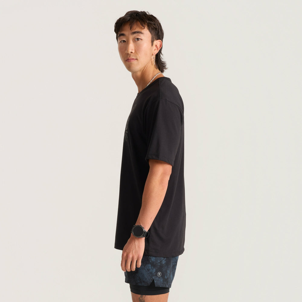Mathis Active Short Sleeve Tee in Bod Black