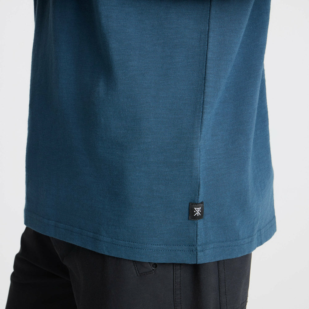 Well Worn Organic Short Sleeve Tee in Navy