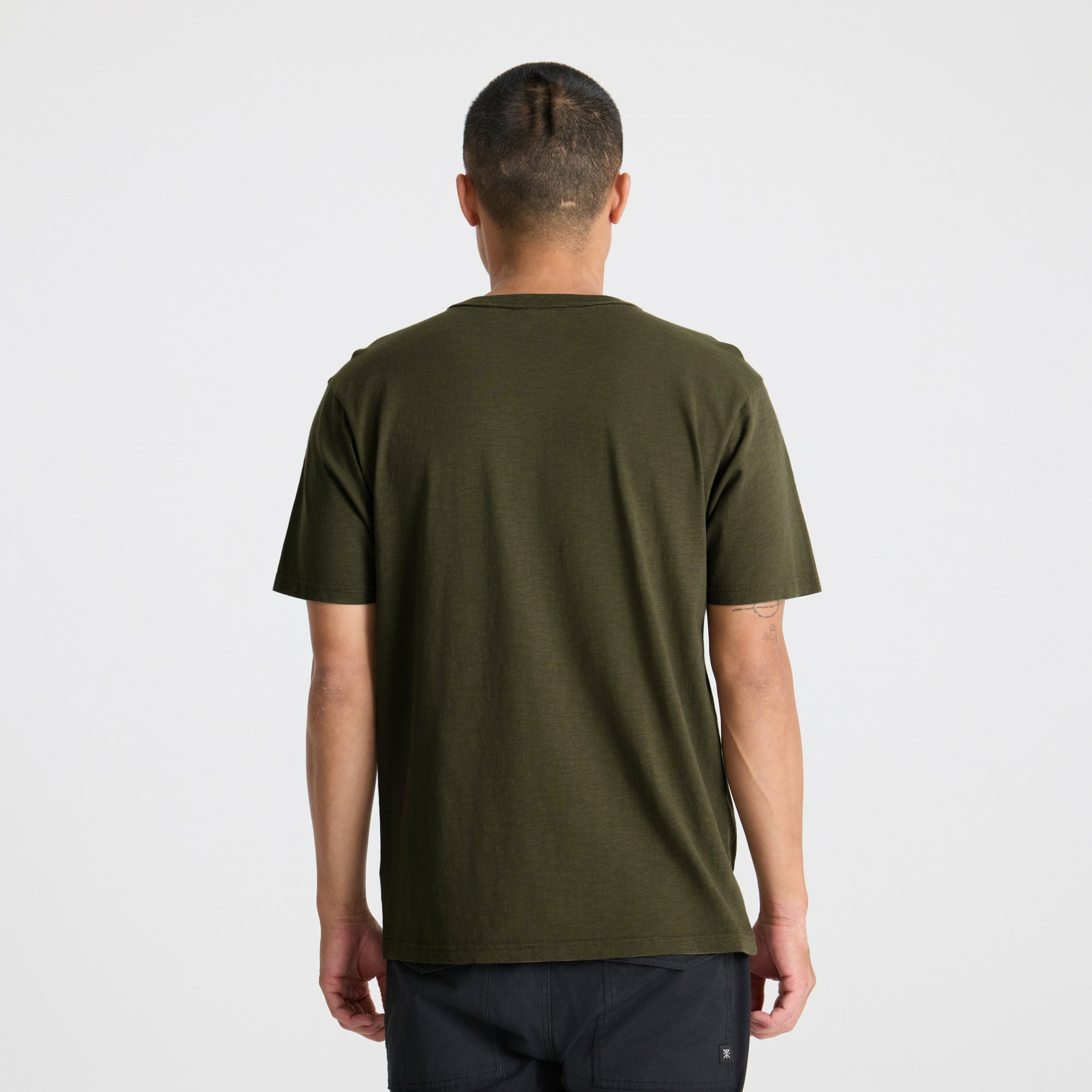 Well Worn Organic Short Sleeve Tee in Military