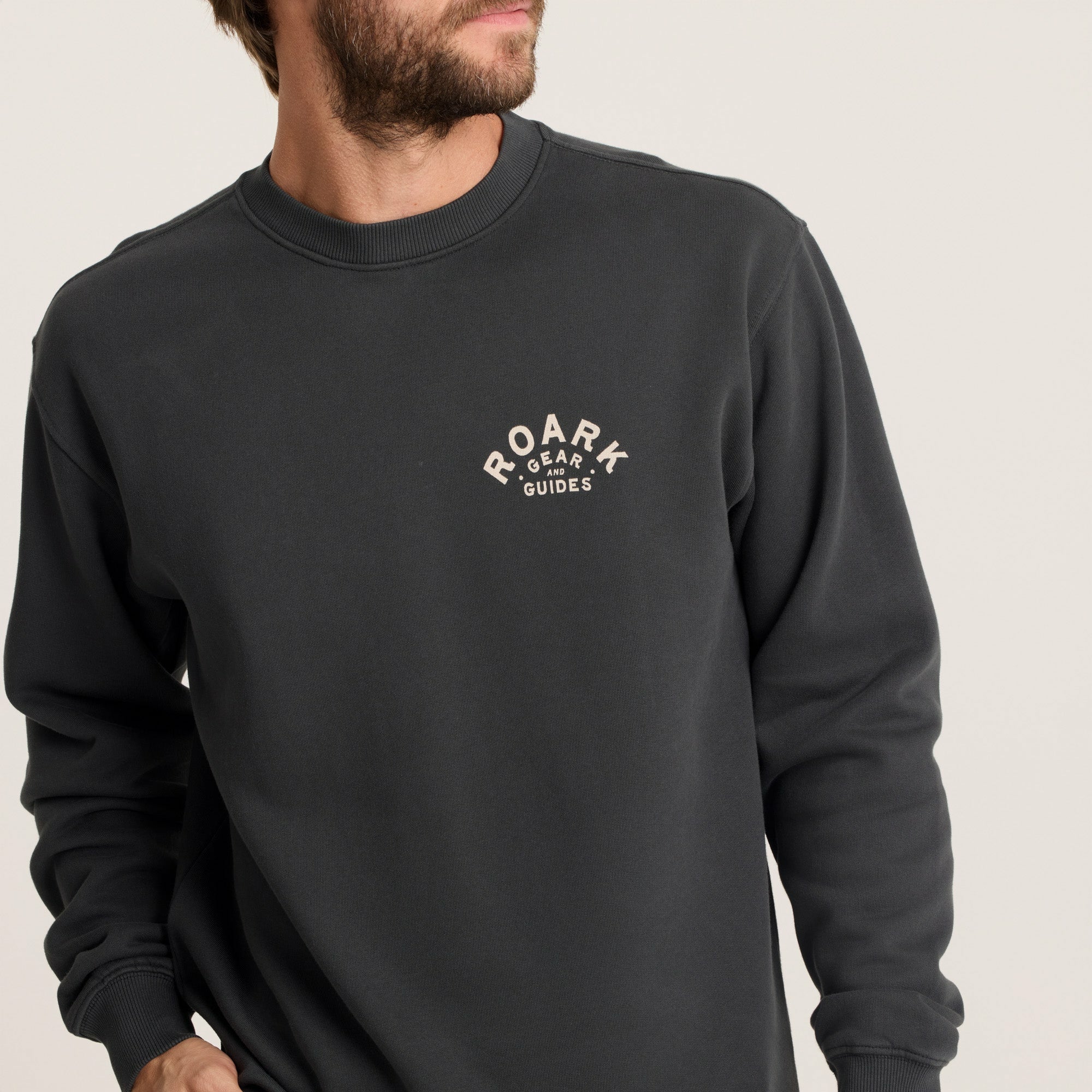 Gear And Guides Crew in Black