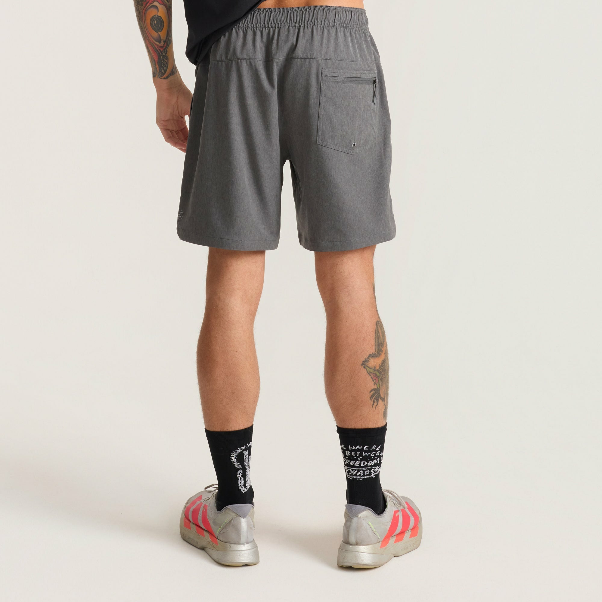 Serrano 7" Active Stretch Shorts in Charcoal Heather