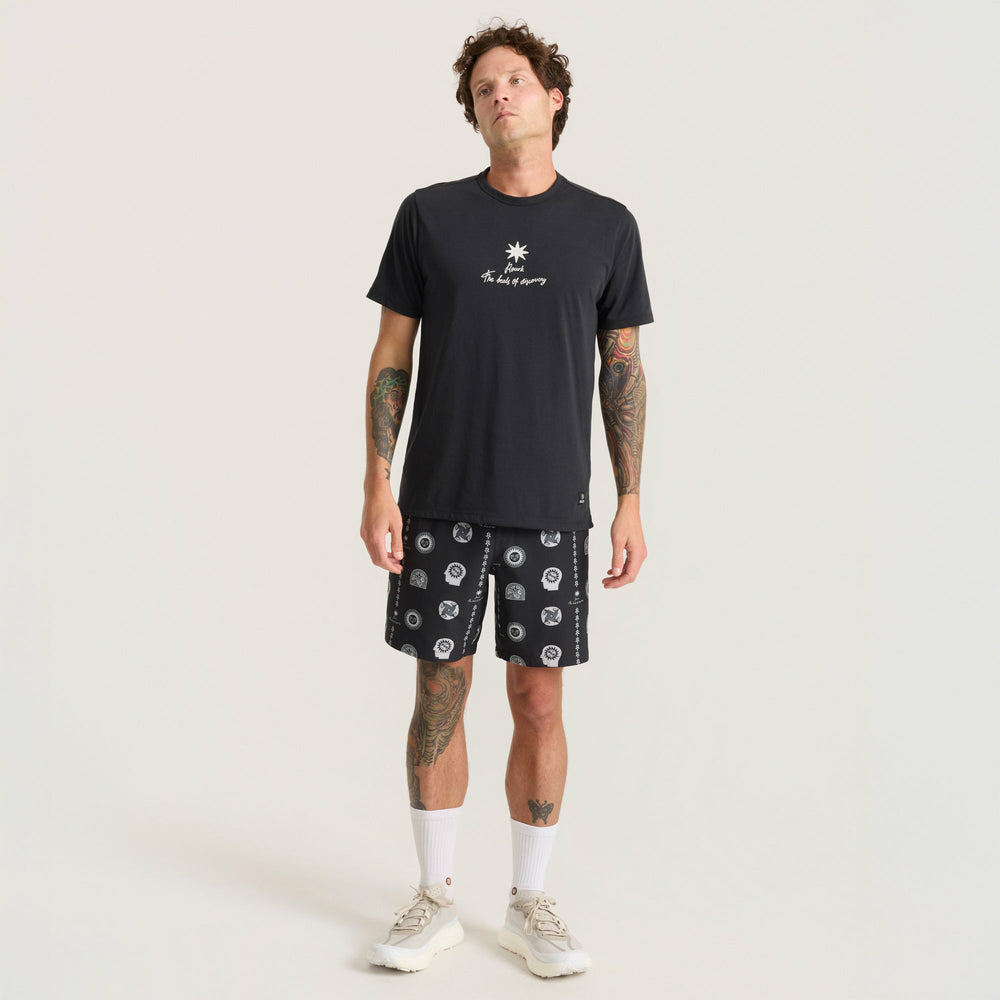 Serrano 7" Active Stretch Shorts in Black Print