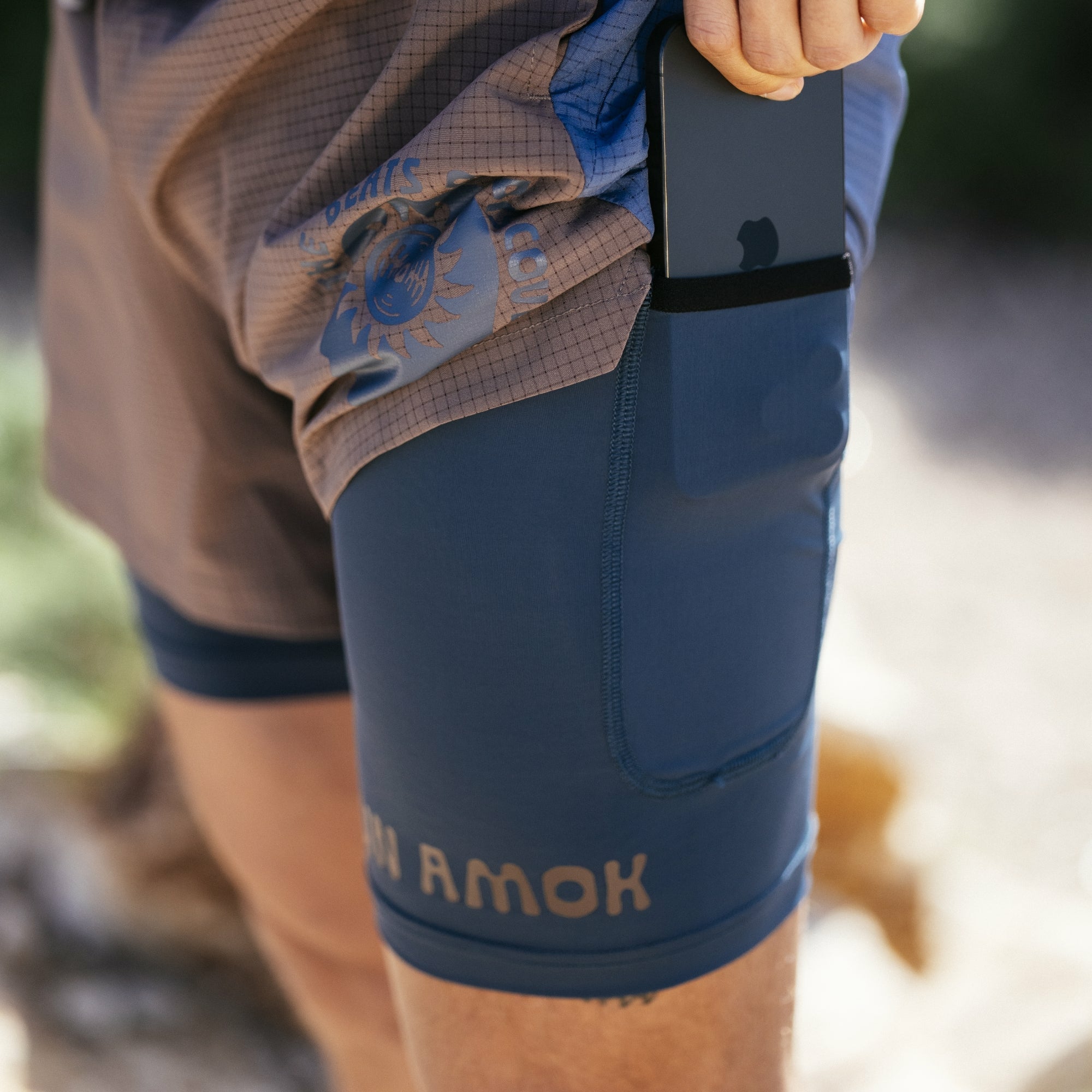 Bommer 3.5" Shorts in Faded Brown