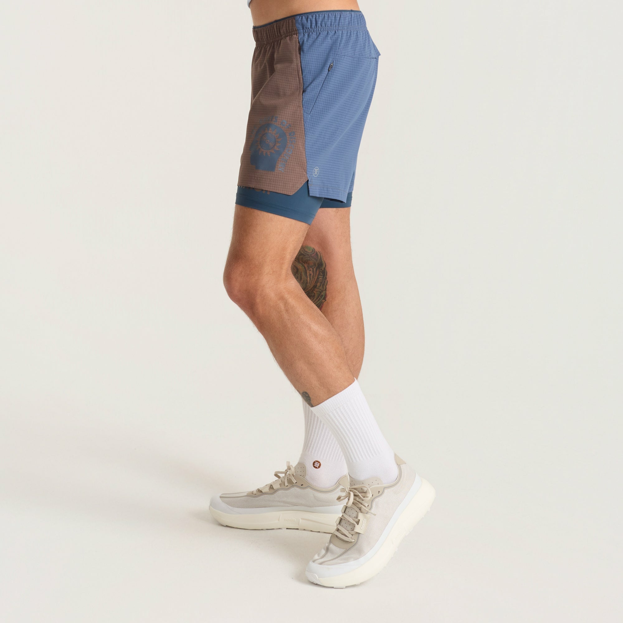 Bommer 3.5" Shorts in Faded Brown