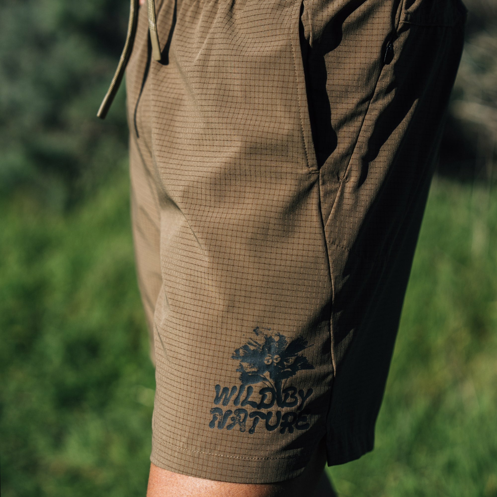 Bommer 7" Shorts in Mushroom