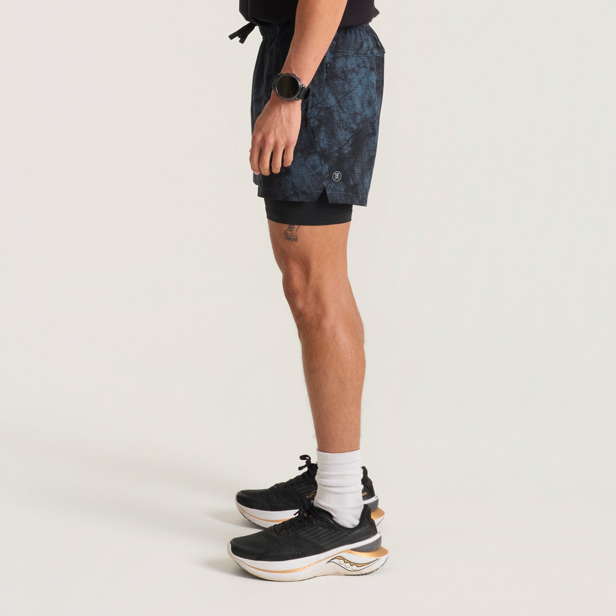 Bommer 3.5" Shorts in Navy Tie Dye