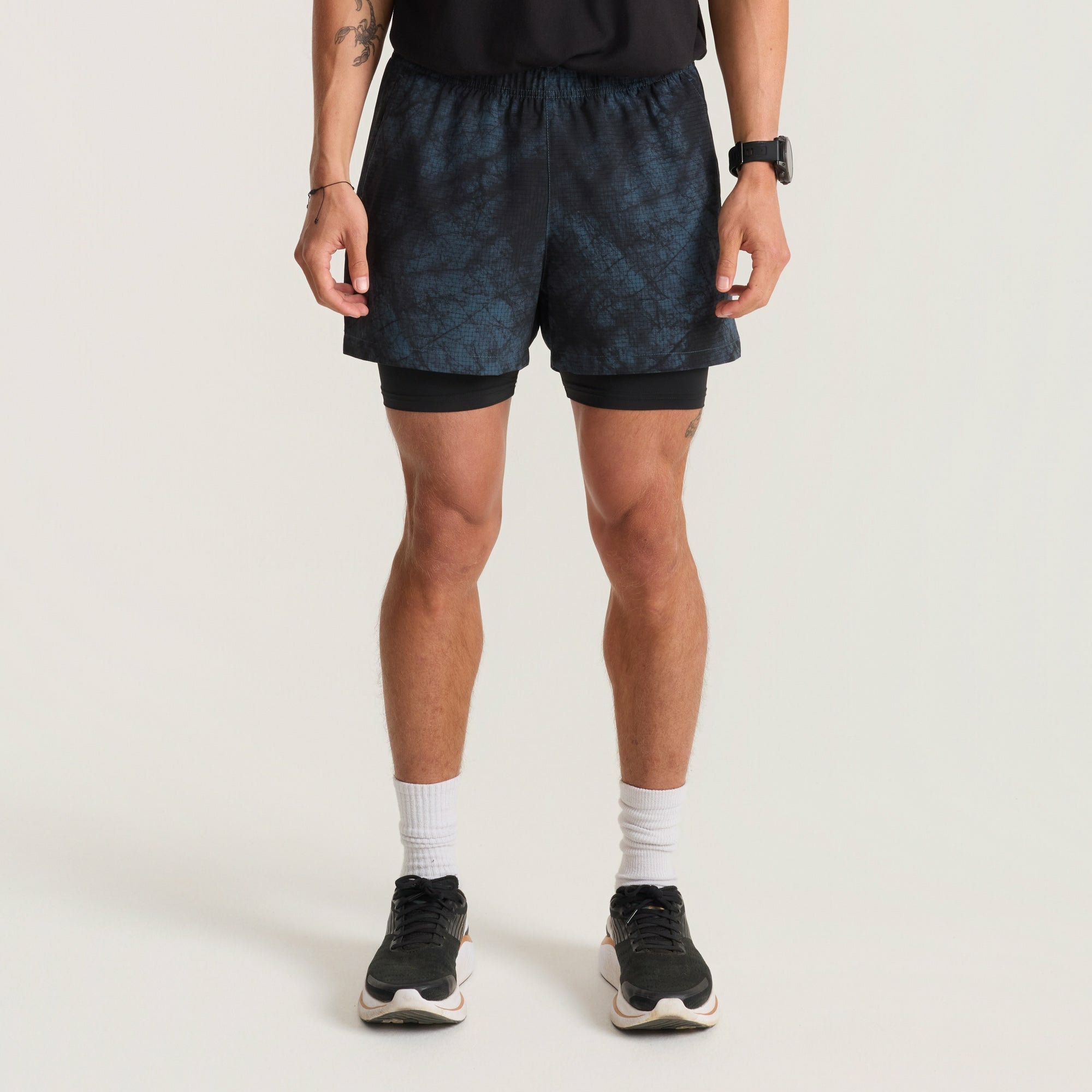 Bommer 3.5" Shorts in Navy Tie Dye
