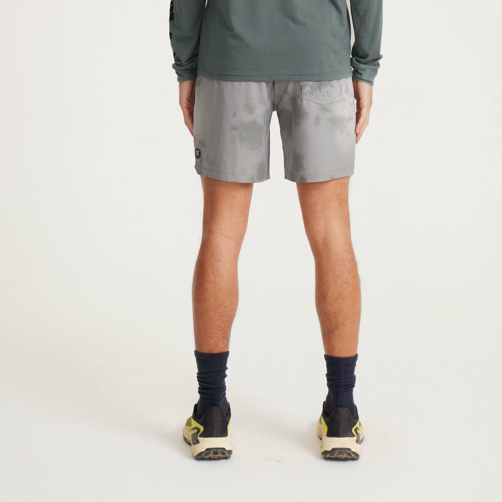 Serrano 7" Shorts in Ghost Grey