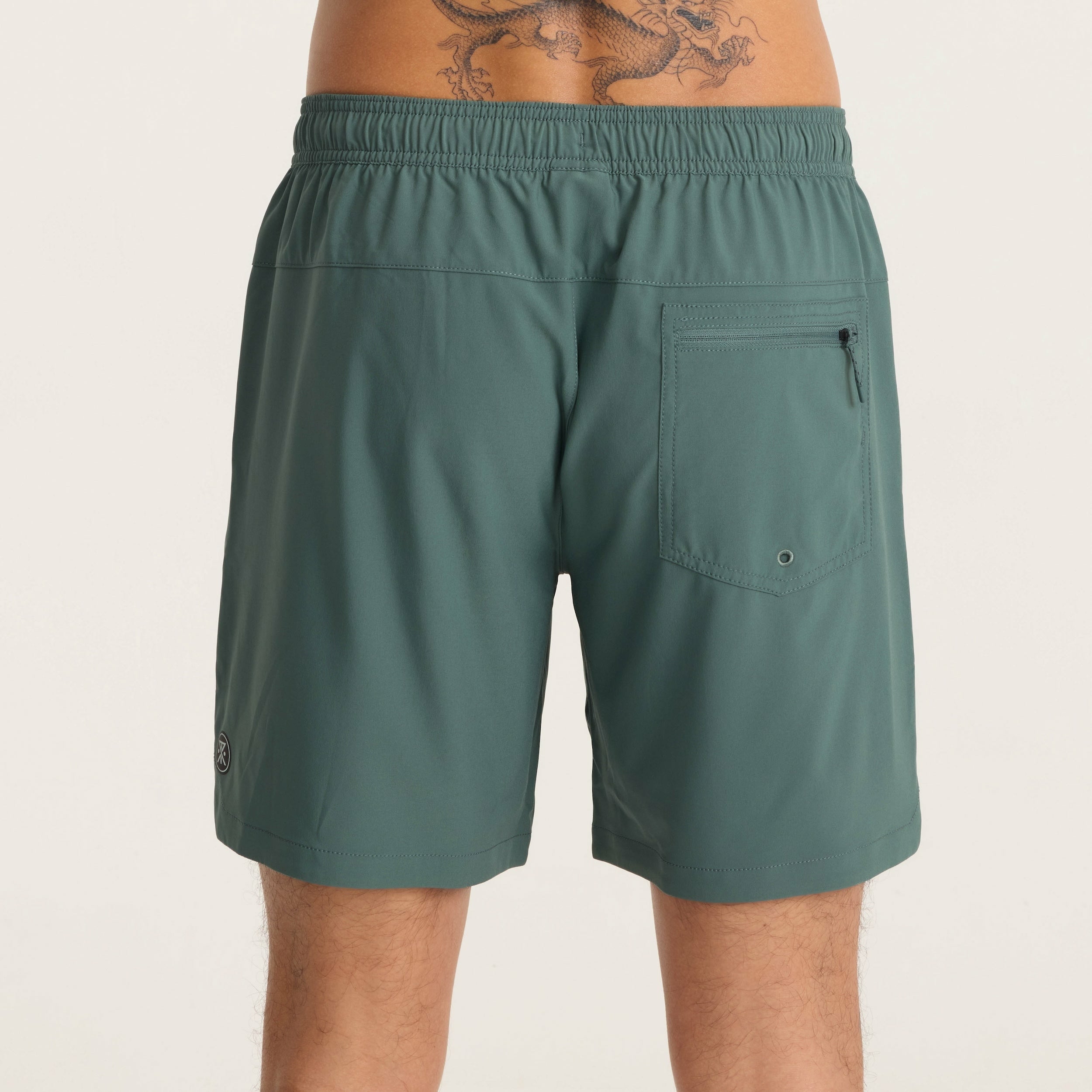 Serrano 7" Shorts in Forest
