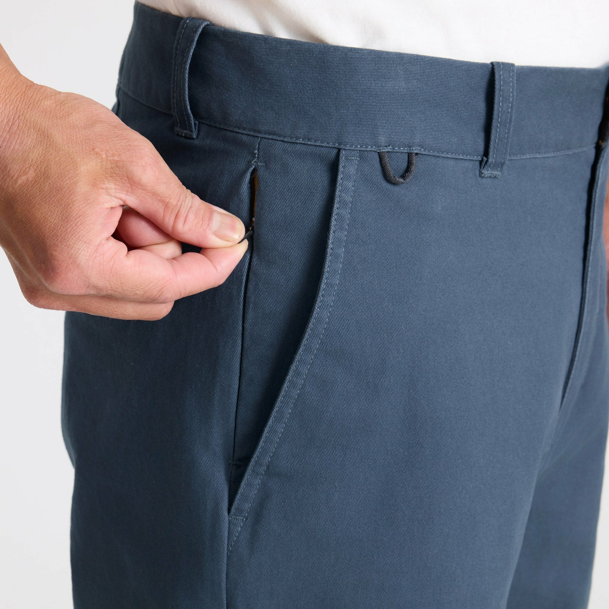 Crossroads Chino Pants in Navy