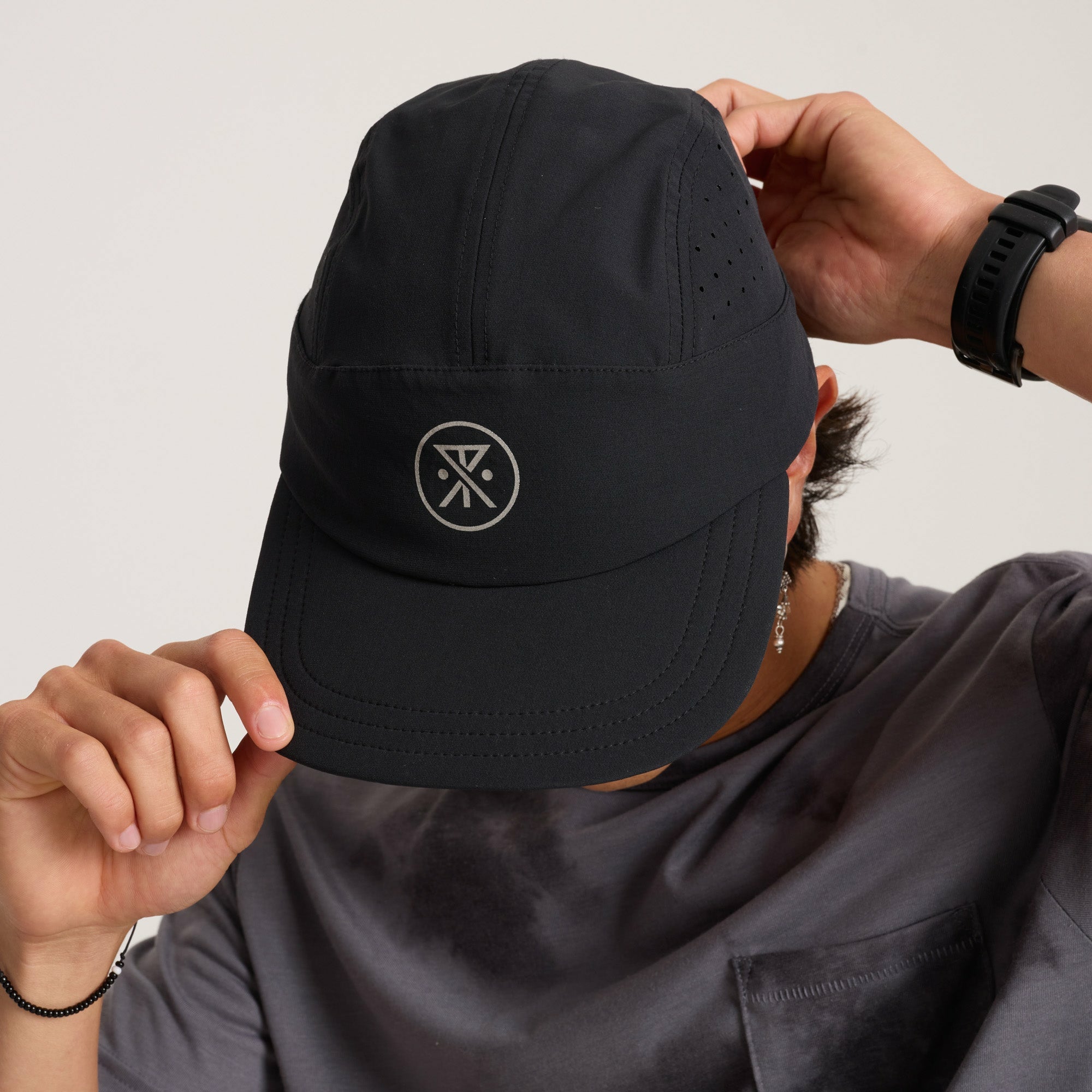 Alta Elite Run Hat Strapback Hat in Black