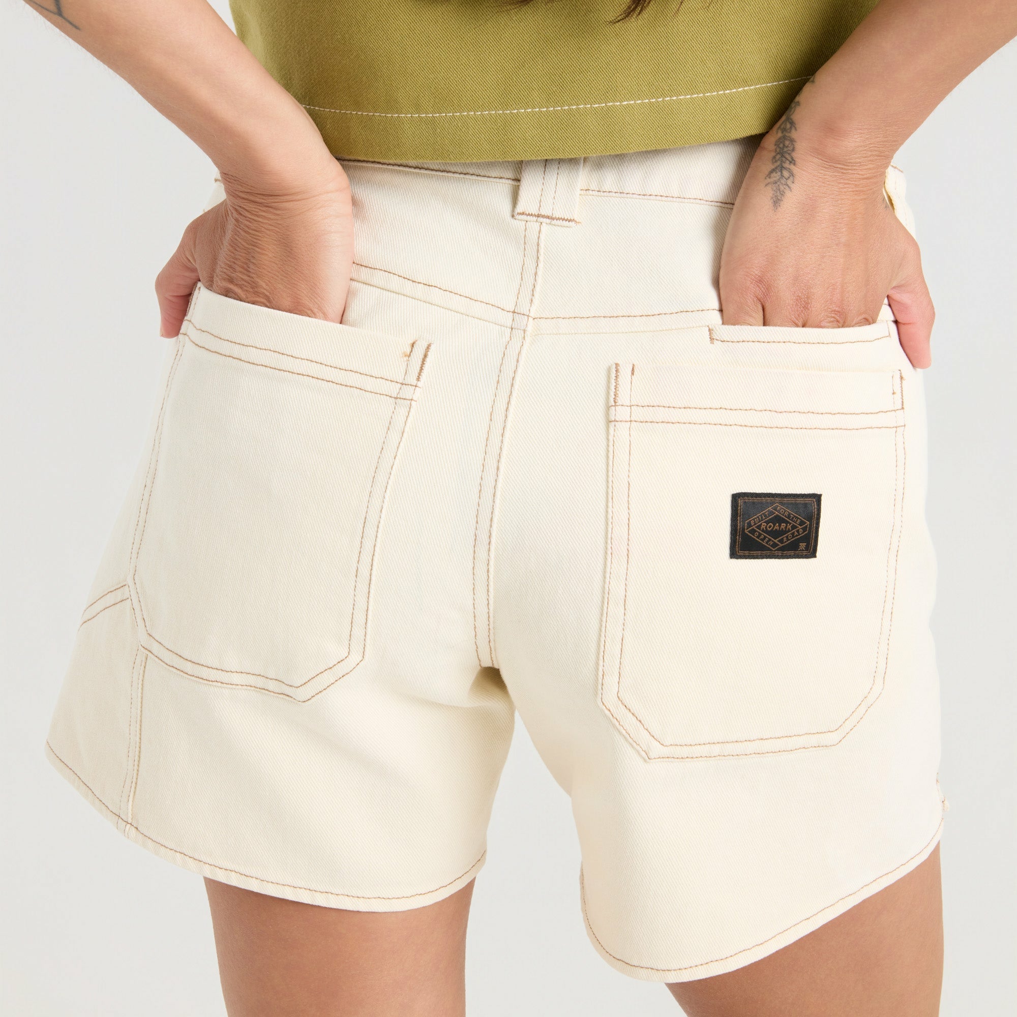HWY 1 Shorts in Bone